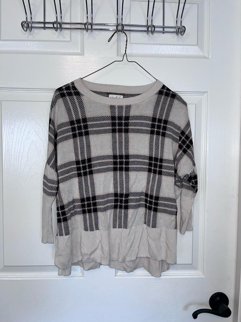 Wonderly Women's Plaid Knit Sweater - Cream & Black